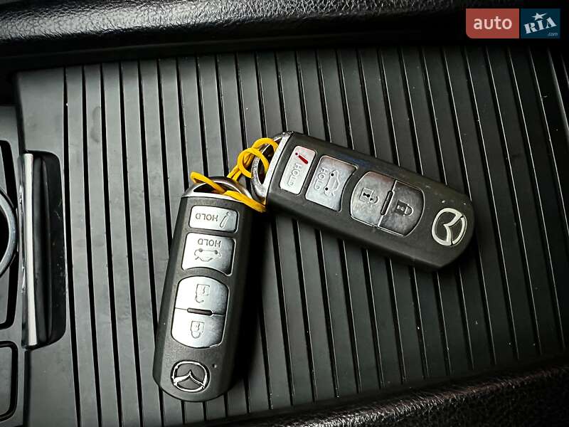 Седан Mazda 6 2015 в Киеве