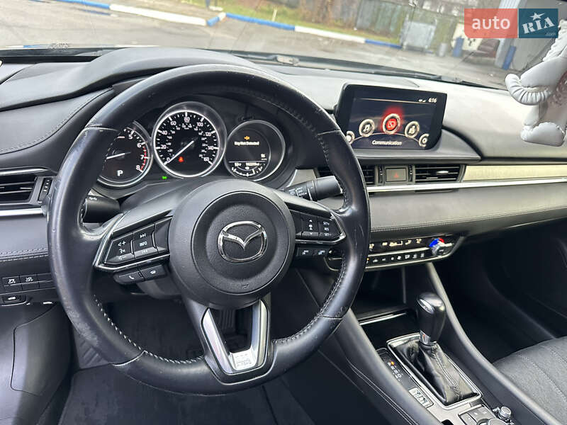 Седан Mazda 6 2019 в Киеве