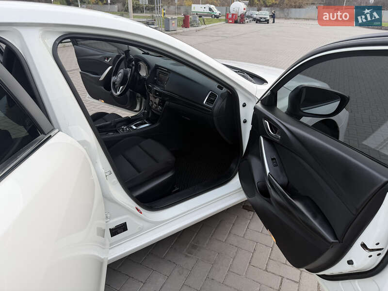 Седан Mazda 6 2013 в Каменском