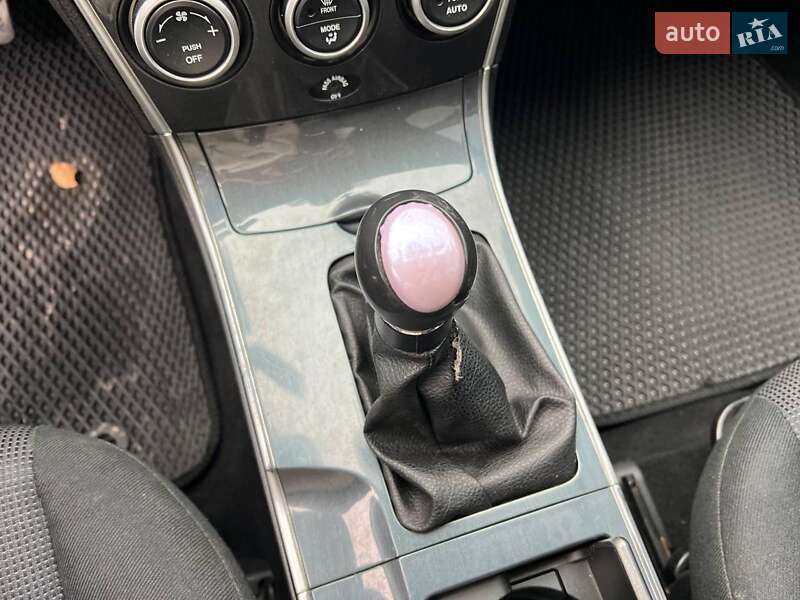 Лифтбек Mazda 6 2005 в Львове