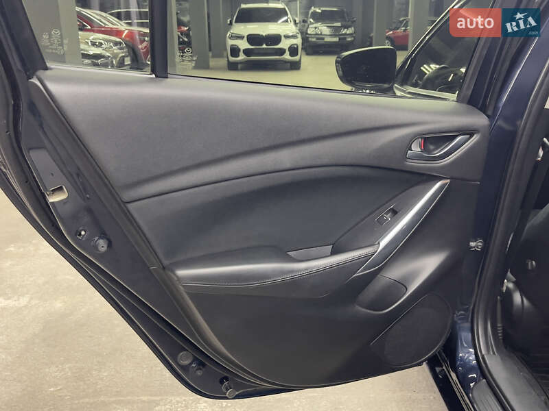 Седан Mazda 6 2016 в Харькове