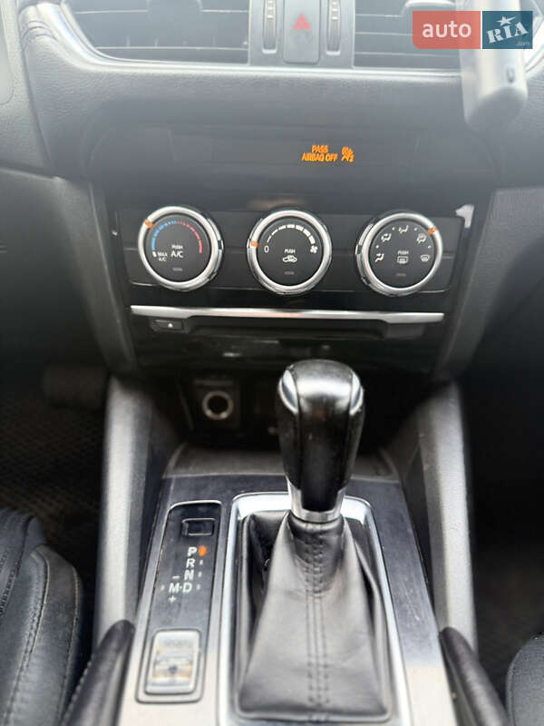 Седан Mazda 6 2016 в Миколаєві