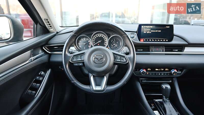 Седан Mazda 6 2020 в Киеве