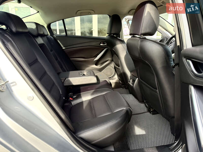 Седан Mazda 6 2015 в Одессе