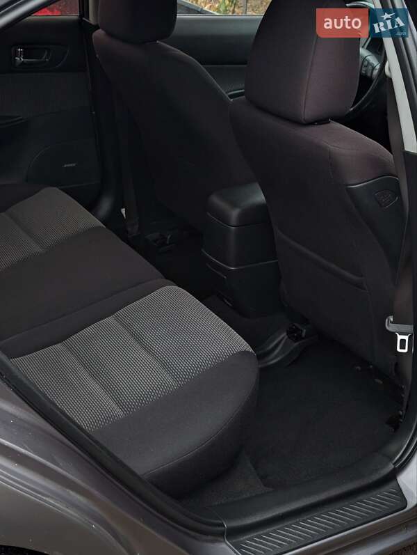 Седан Mazda 6 2004 в Бершади