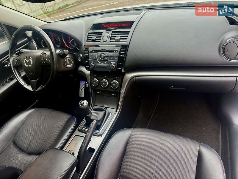 Лифтбек Mazda 6 2011 в Ровно