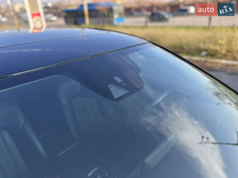 Седан Mazda 6 2018 в Днепре