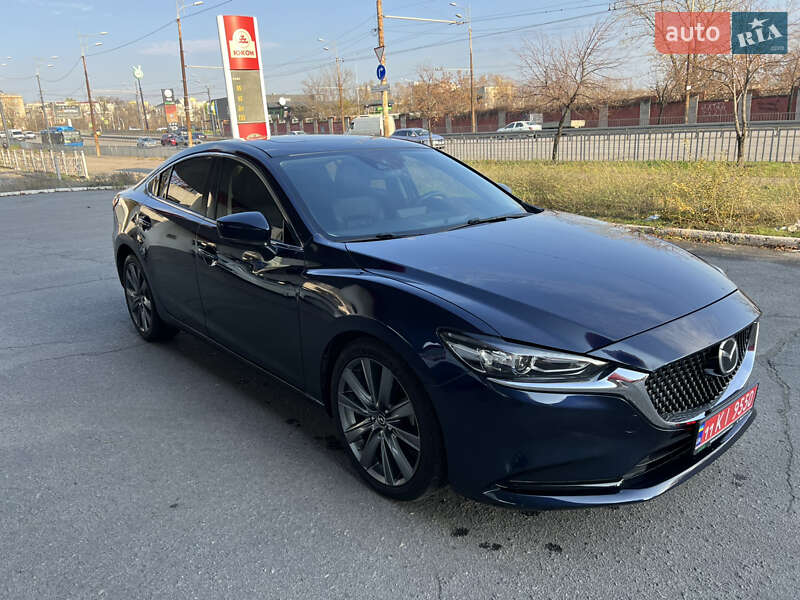 Седан Mazda 6 2018 в Днепре
