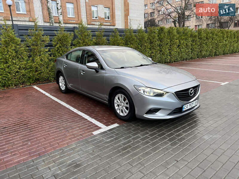 Седан Mazda 6 2014 в Черкасах