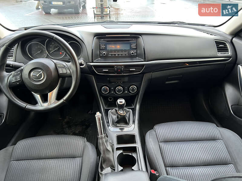 Седан Mazda 6 2014 в Черкасах