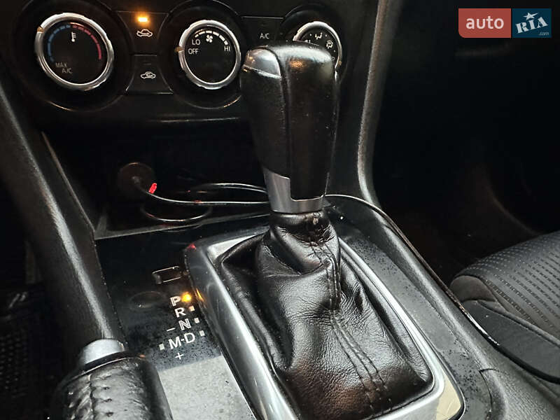 Седан Mazda 6 2014 в Чернігові