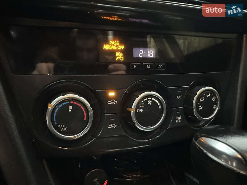 Седан Mazda 6 2014 в Чернігові