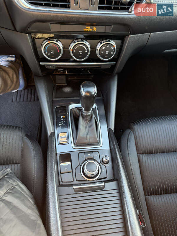 Седан Mazda 6 2015 в Полтаве