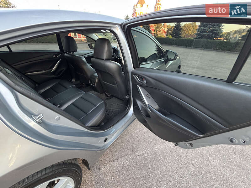 Седан Mazda 6 2013 в Кам'янському