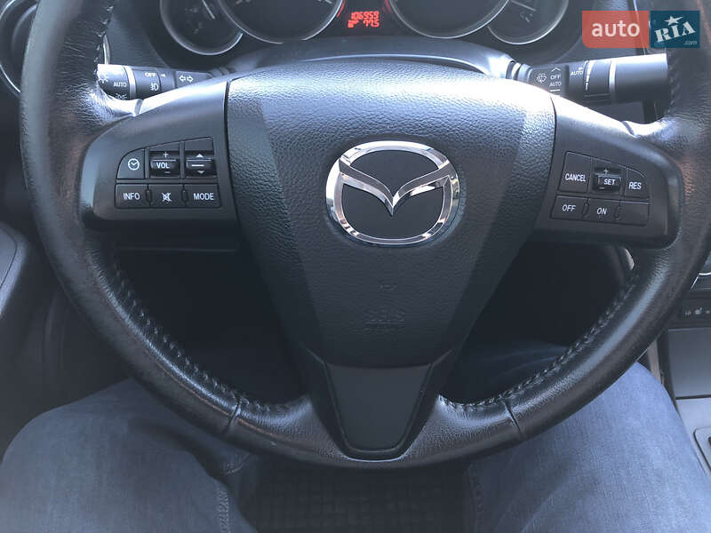 Седан Mazda 6 2011 в Кременчуці