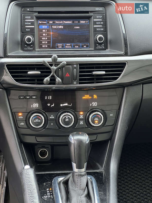 Седан Mazda 6 2014 в Львові