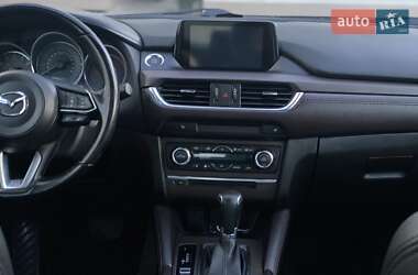 Седан Mazda 6 2015 в Тернополе