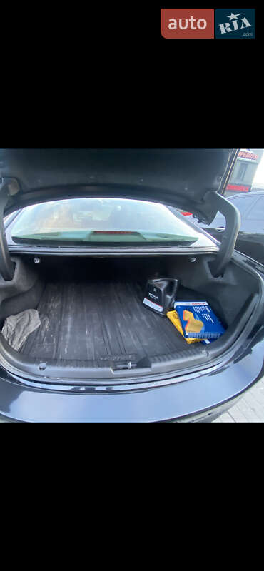 Седан Mazda 6 2015 в Тернополе