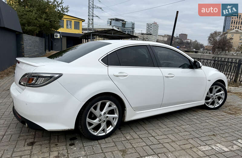 Седан Mazda 6 2011 в Харькове
