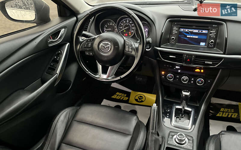 Седан Mazda 6 2012 в Мукачевому