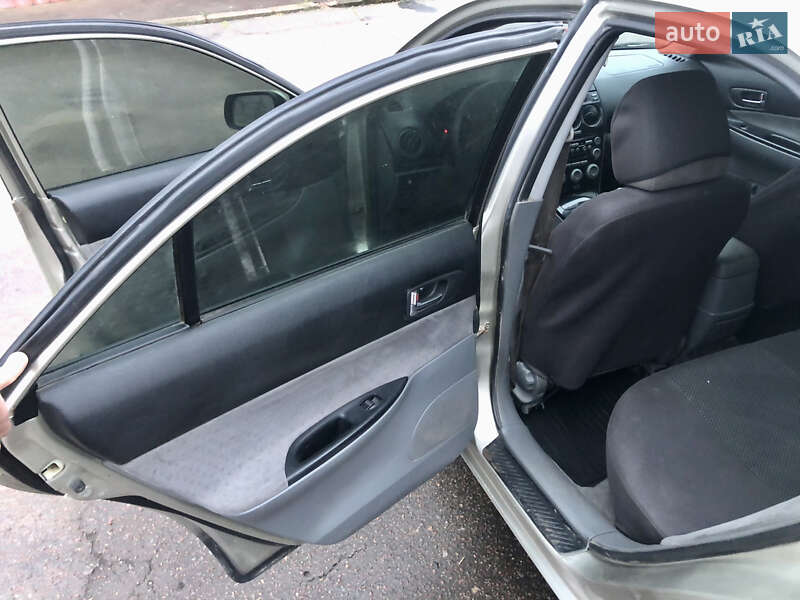 Седан Mazda 6 2003 в Прилуках