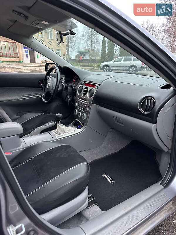 Лифтбек Mazda 6 2002 в Лубнах