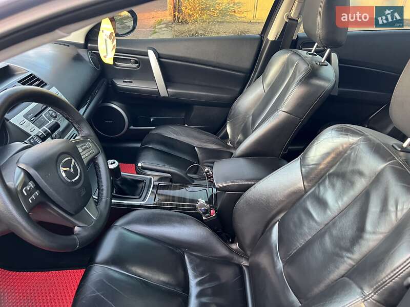 Седан Mazda 6 2008 в Запоріжжі