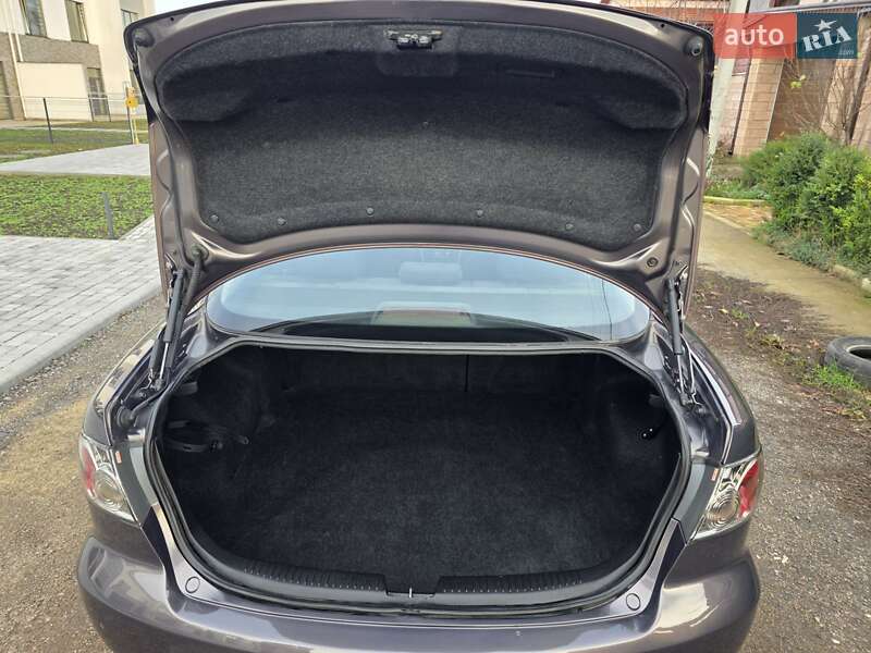 Седан Mazda 6 2006 в Одесі