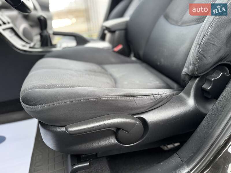 Універсал Mazda 6 2009 в Дрогобичі