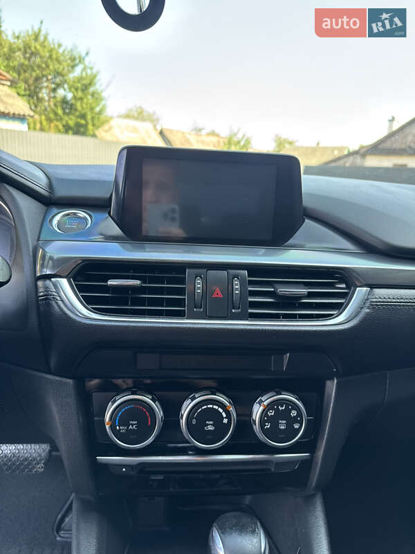 Седан Mazda 6 2016 в Костополе