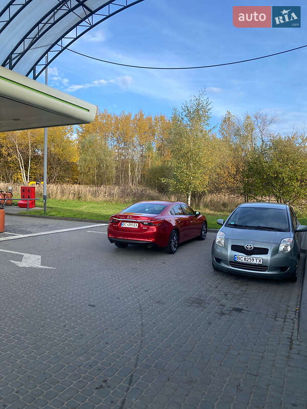 Седан Mazda 6 2014 в Львові