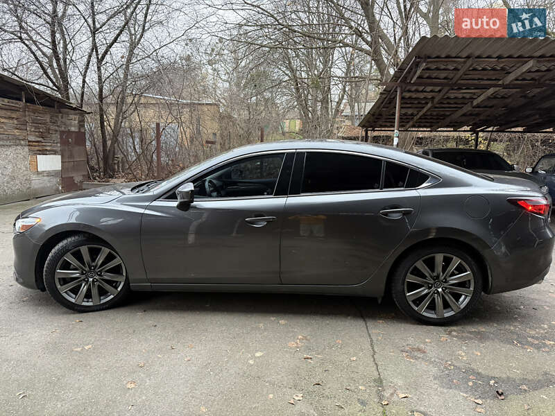 Седан Mazda 6 2018 в Киеве