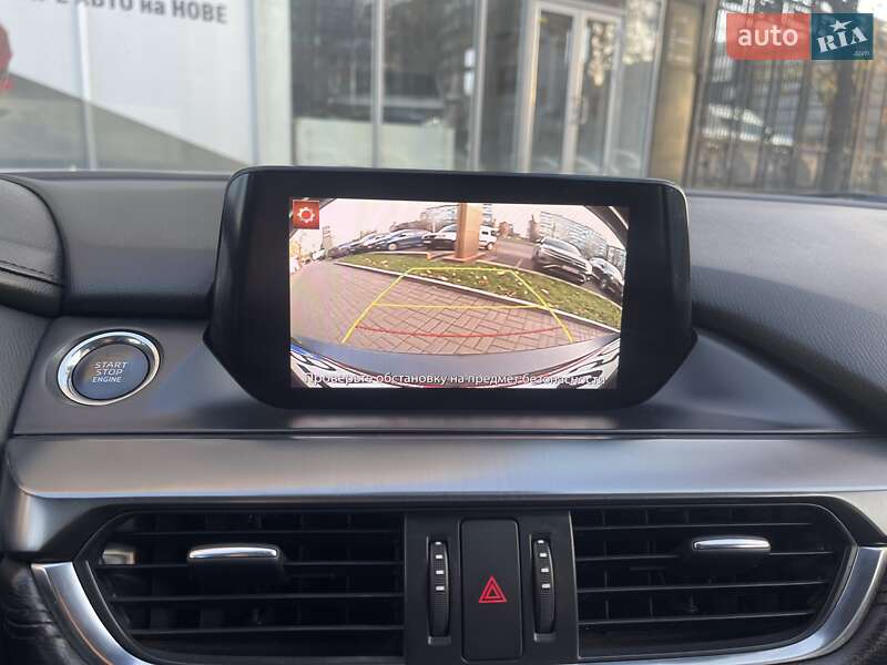 Седан Mazda 6 2016 в Николаеве