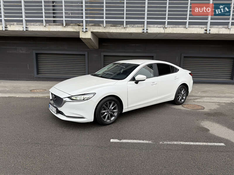 Седан Mazda 6 2019 в Киеве