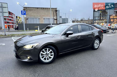 Седан Mazda 6 2015 в Киеве