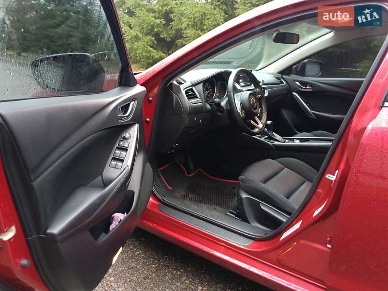 Седан Mazda 6 2017 в Киеве