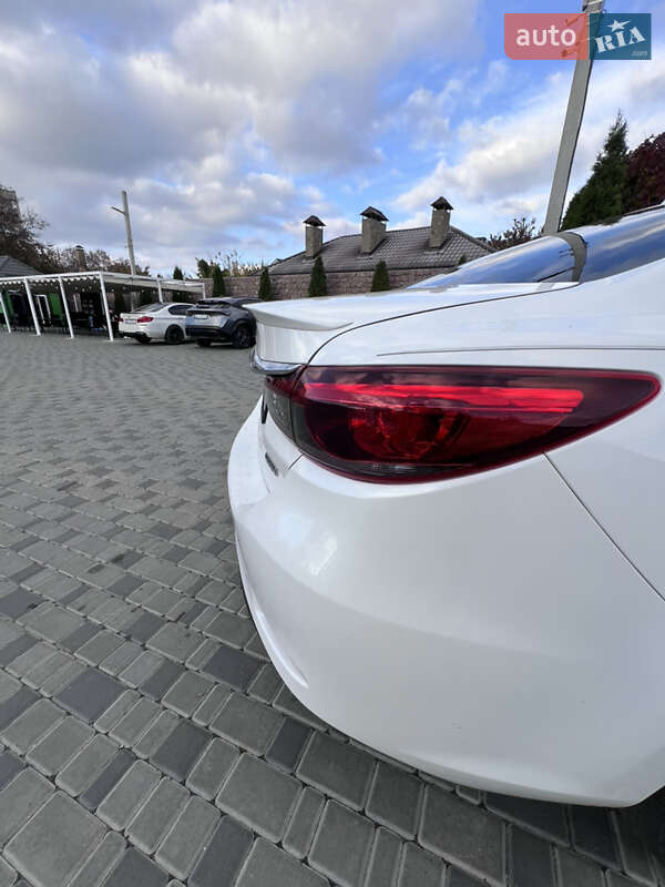 Седан Mazda 6 2015 в Кропивницком