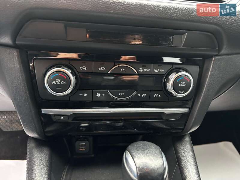 Седан Mazda 6 2016 в Запорожье