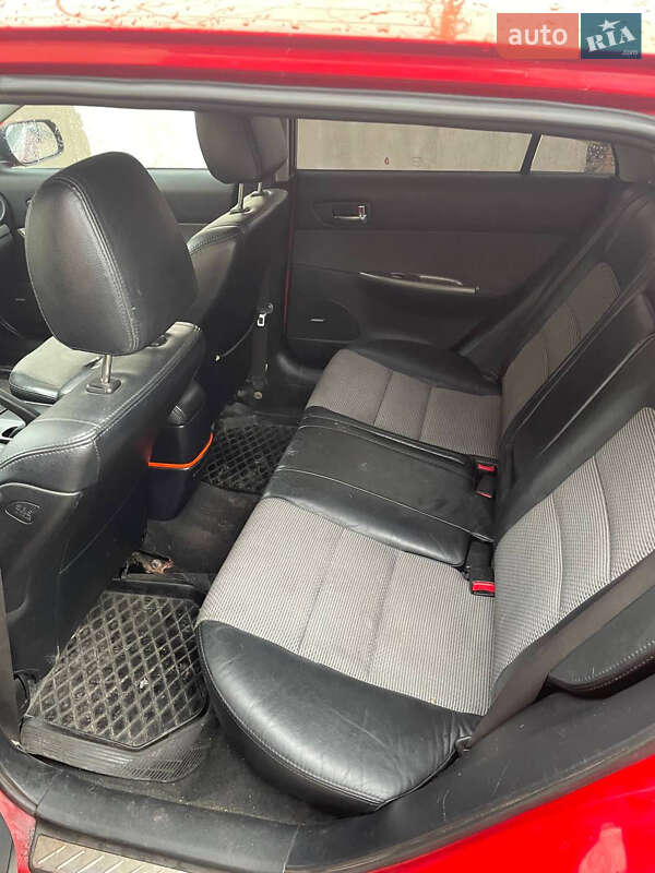 Универсал Mazda 6 2004 в Вознесенске