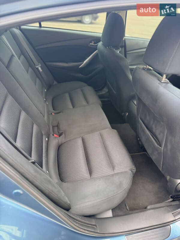 Седан Mazda 6 2015 в Николаеве