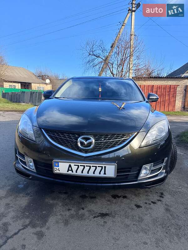 Седан Mazda 6 2008 в Ватутино