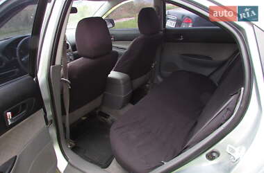 Седан Mazda 6 2004 в Львове