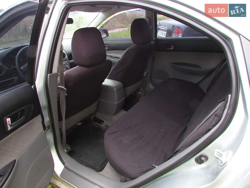 Седан Mazda 6 2004 в Львове