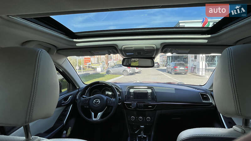 Седан Mazda 6 2014 в Львові