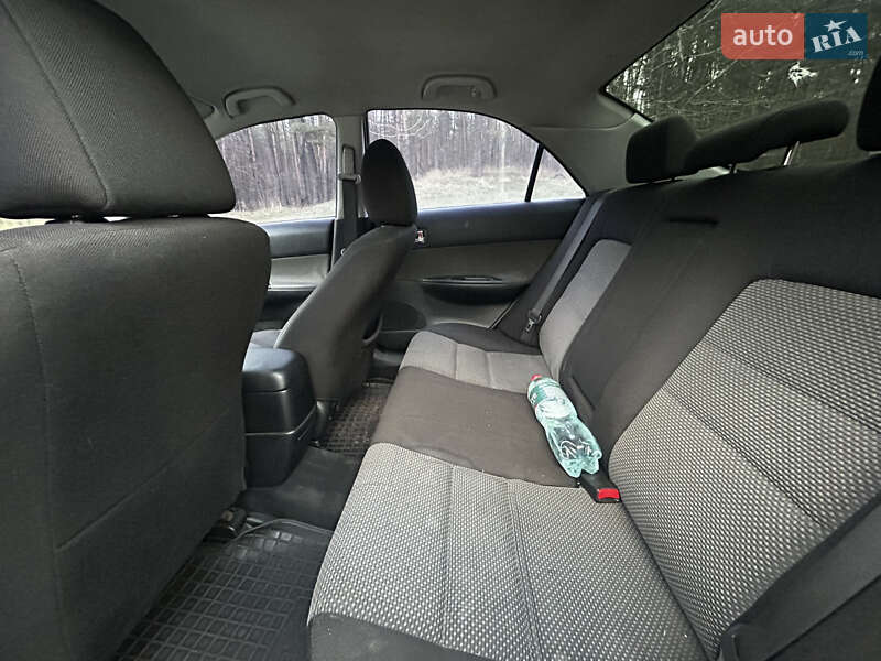 Седан Mazda 6 2005 в Киеве
