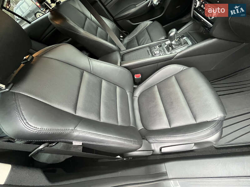 Седан Mazda 6 2017 в Полтаве