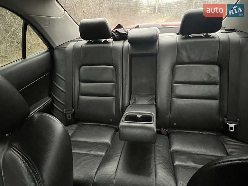 Седан Mazda 6 2006 в Кривом Роге