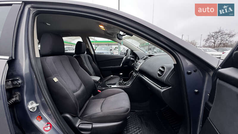 Лифтбек Mazda 6 2009 в Киеве фото 30 Лифтбек Mazda 6 2009 в Киеве