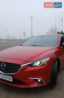 Седан Mazda 6 2015 в Надворной