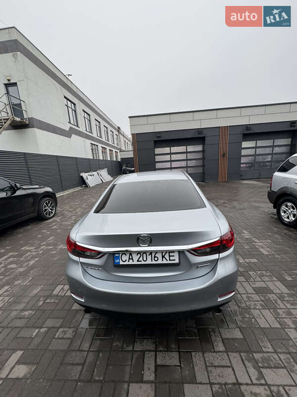Седан Mazda 6 2016 в Черкасах